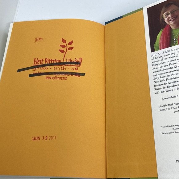 “A House Among the Trees” by Julia Glass 2017 Hardcover First Edition EX-Library - Picture 5 of 6